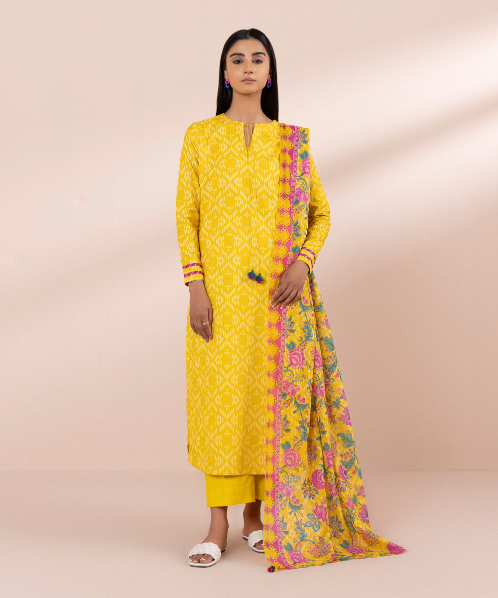 Women's Unstitched Lawn Printed Yellow 2 Piece Suit