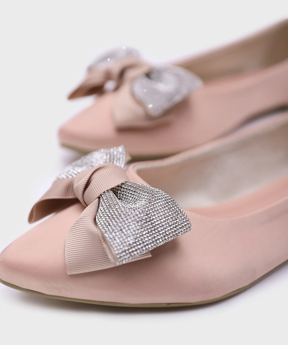 Women's Light Pink Flats