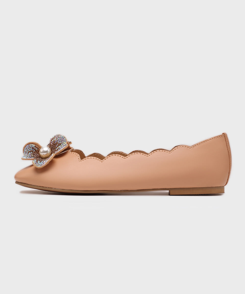 Women's Beige Flats