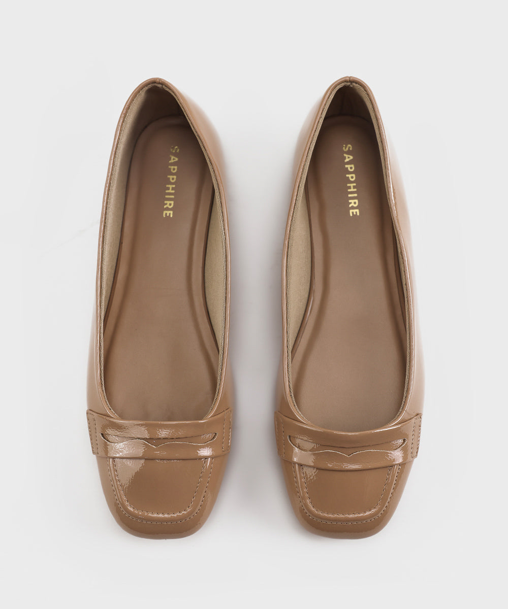 Women's beige Loafers