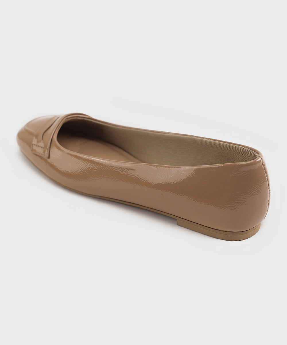 Women's beige Loafers