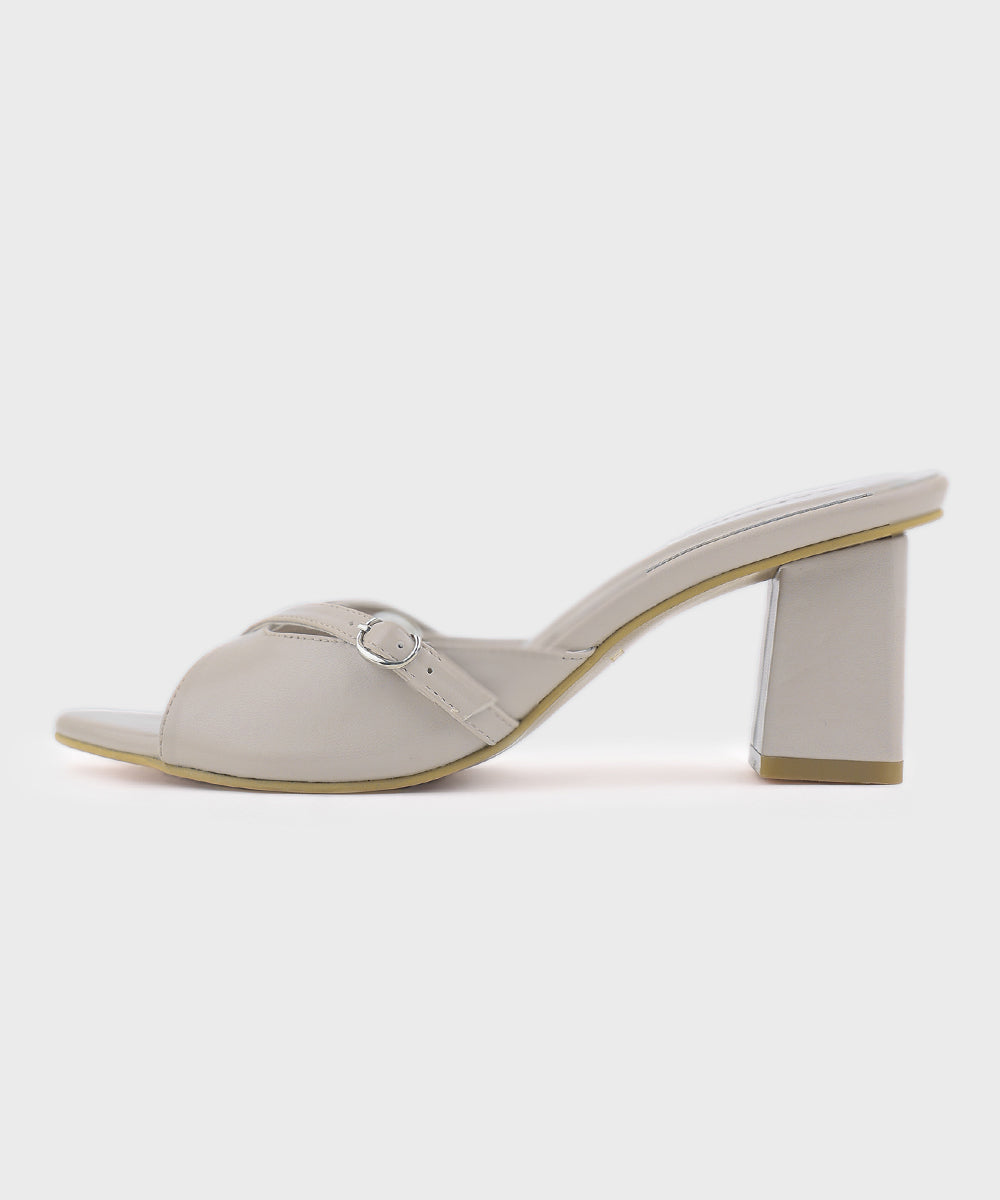 Women's Off White Heels