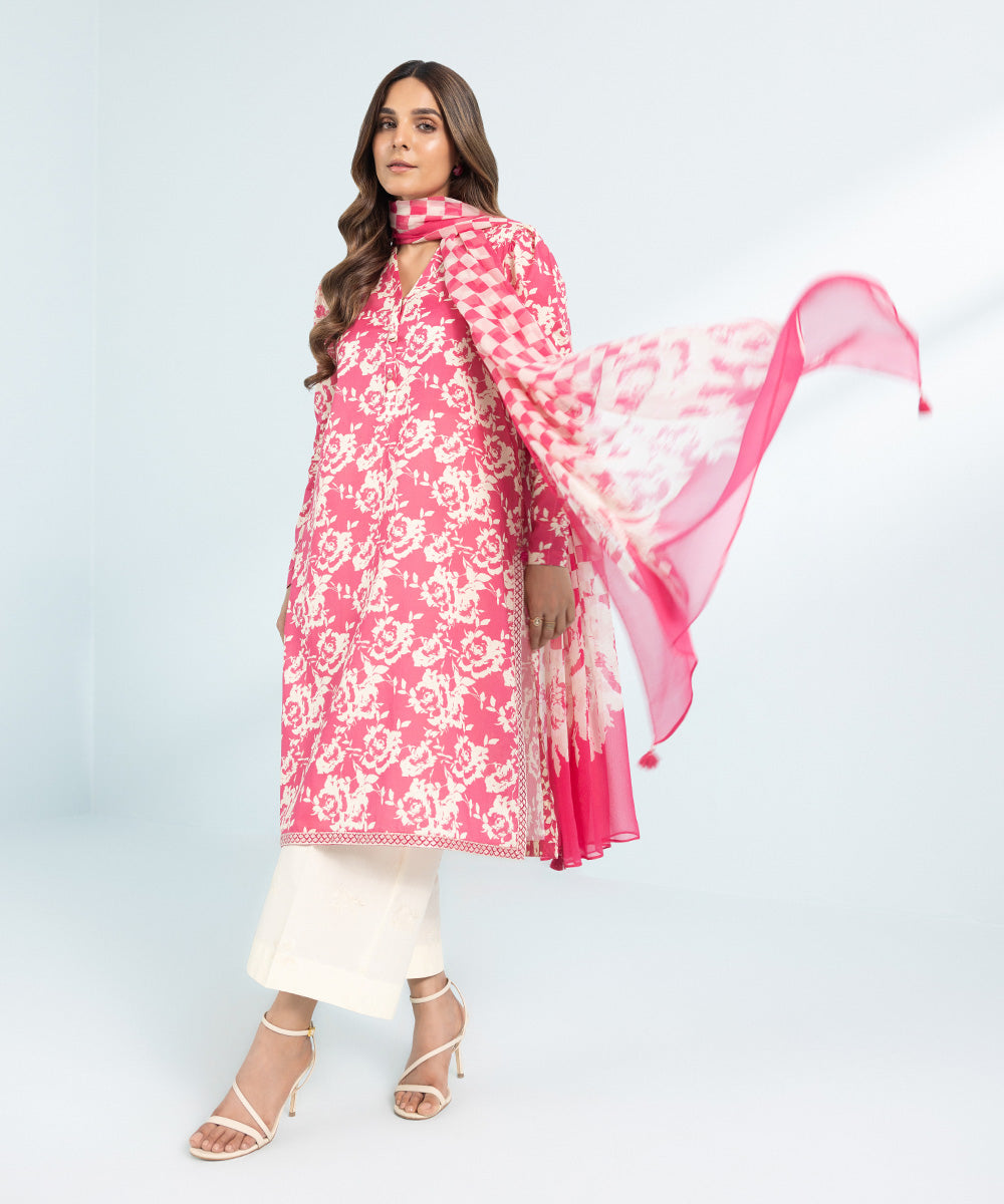 Women's Pret Slub Lawn Printed Embroidered Pink 3 Piece Suit