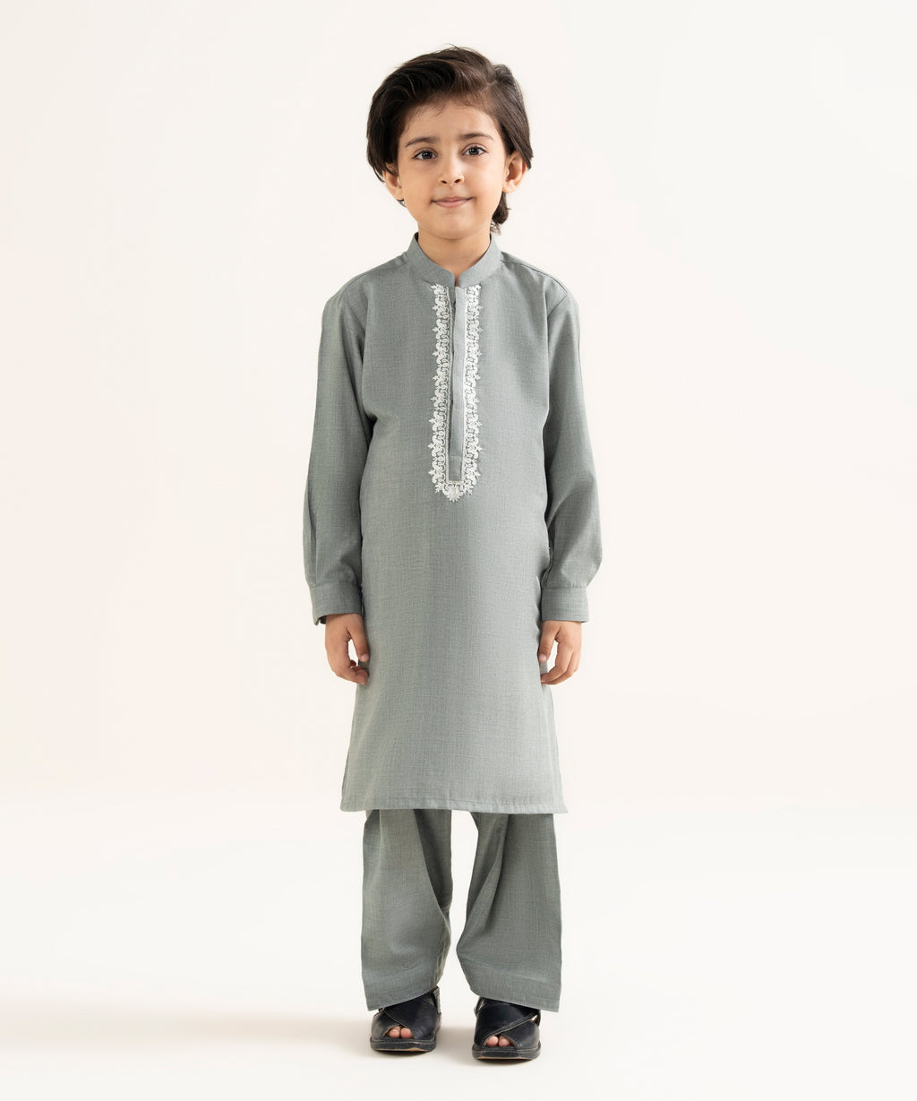 Embroidered Wash & Wear Suit