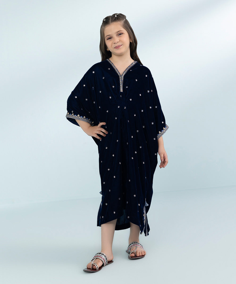 Girls Dyed Embroidered Velvet Kaftan in Blue