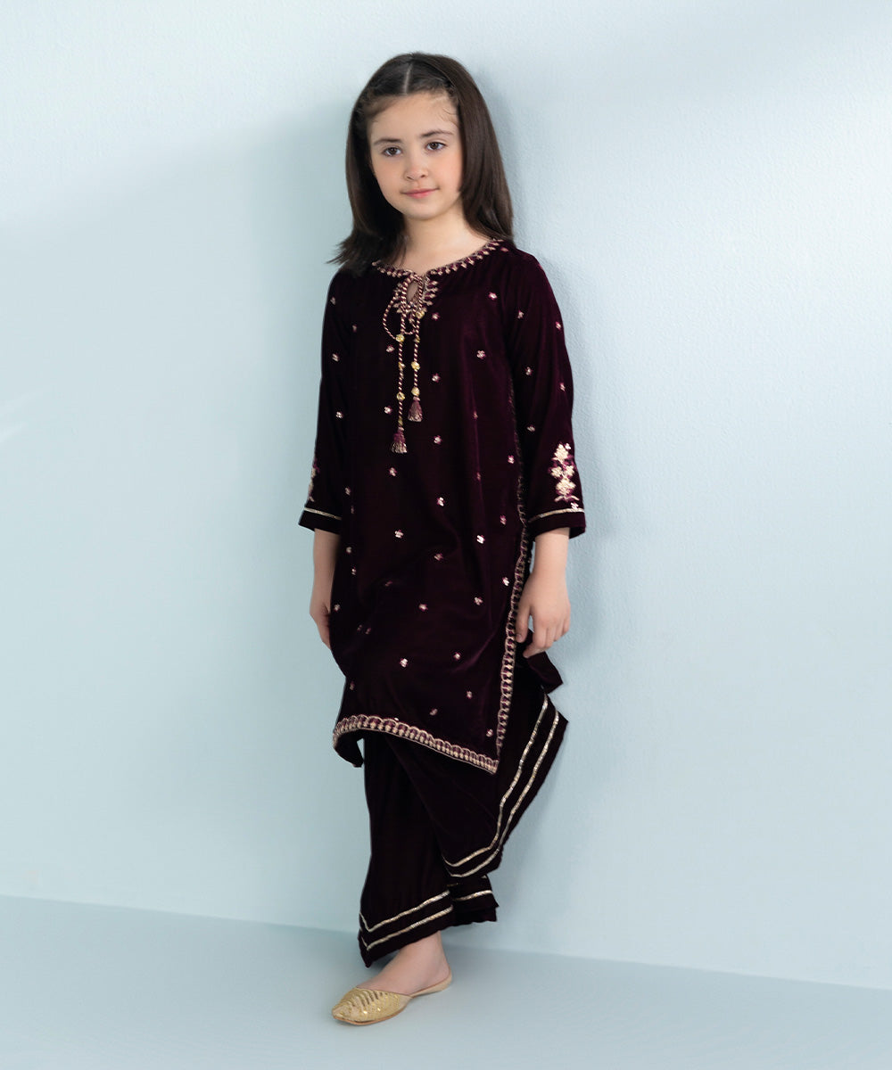 Girls 2 Piece Dyed Embroidered Velvet Suit in Red