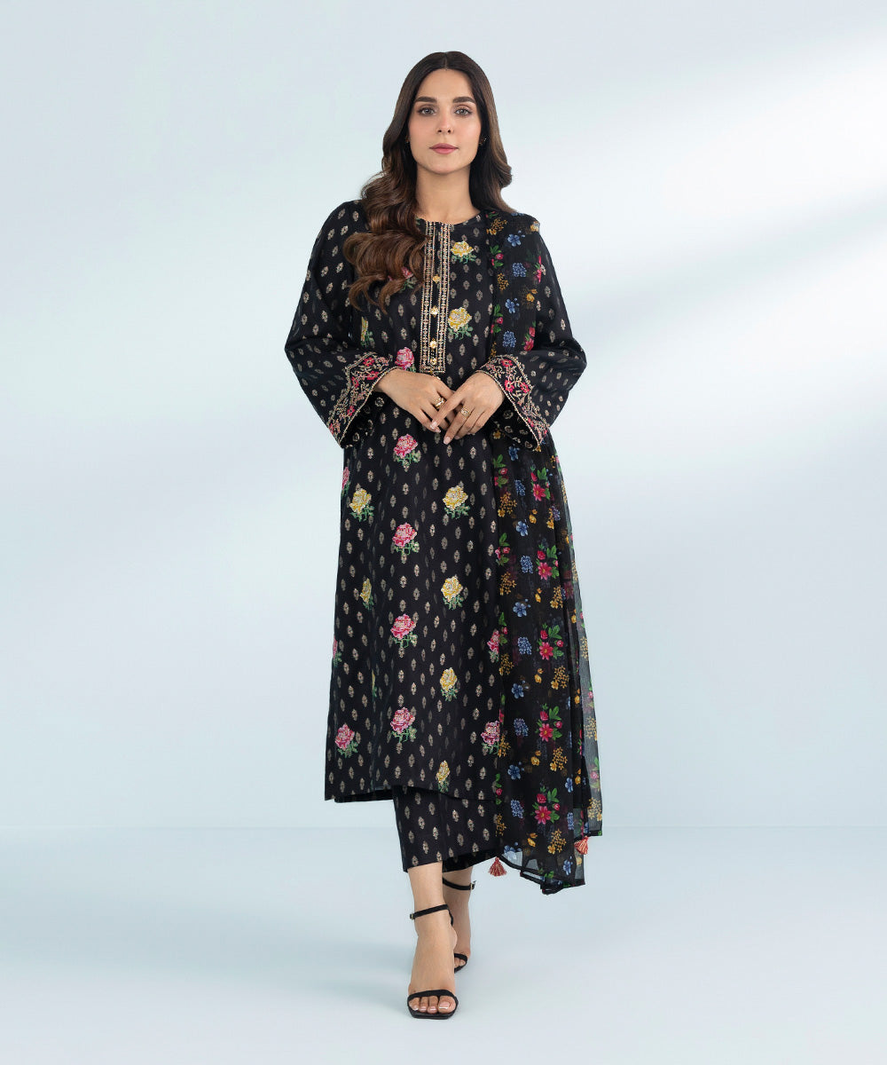 Women's 3 Piece Dyed Embroidered Jacquard Suit in Black 