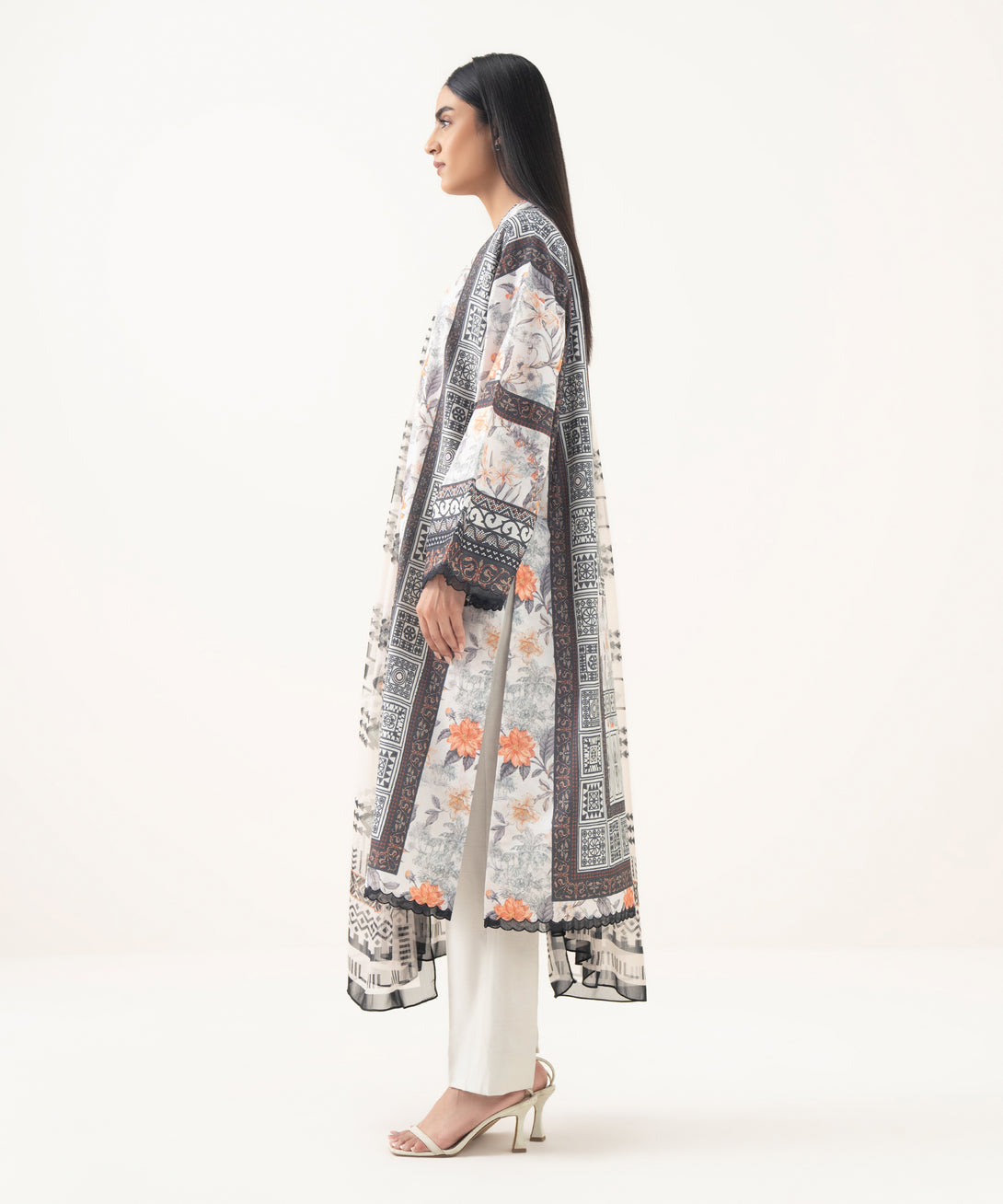 Women's Unstitched Lawn Printed Multi 3 Piece Suit