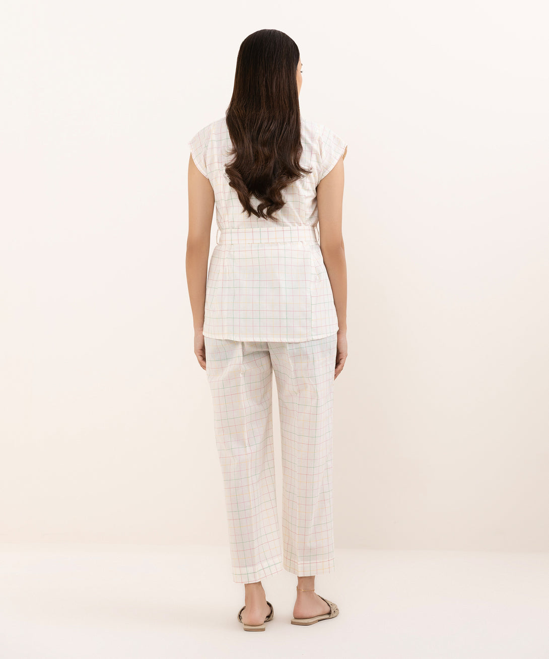 Women's RTW Dobby White Solid Button Down Shirt