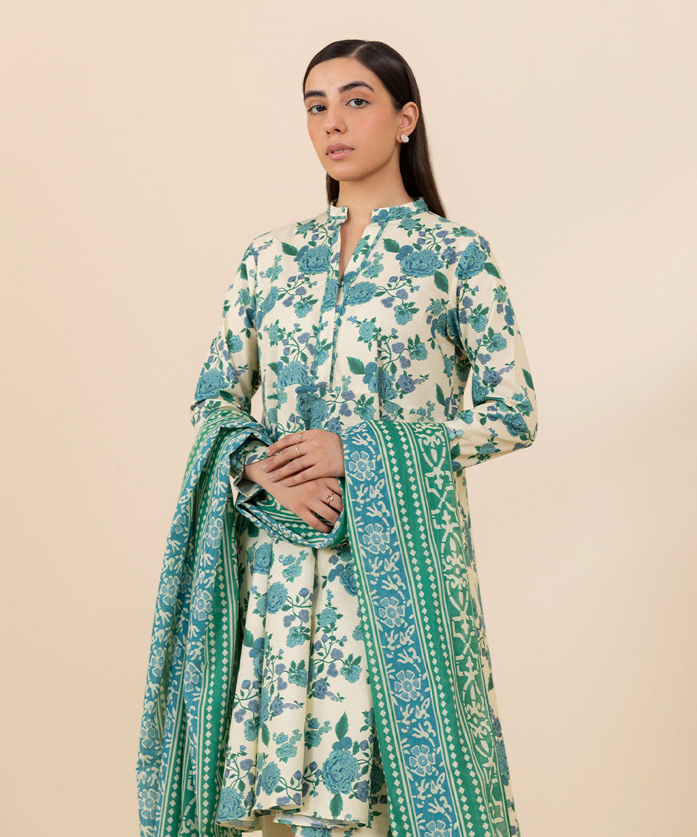 Women's Unstitched Lawn Blue Printed 3 Piece Suit