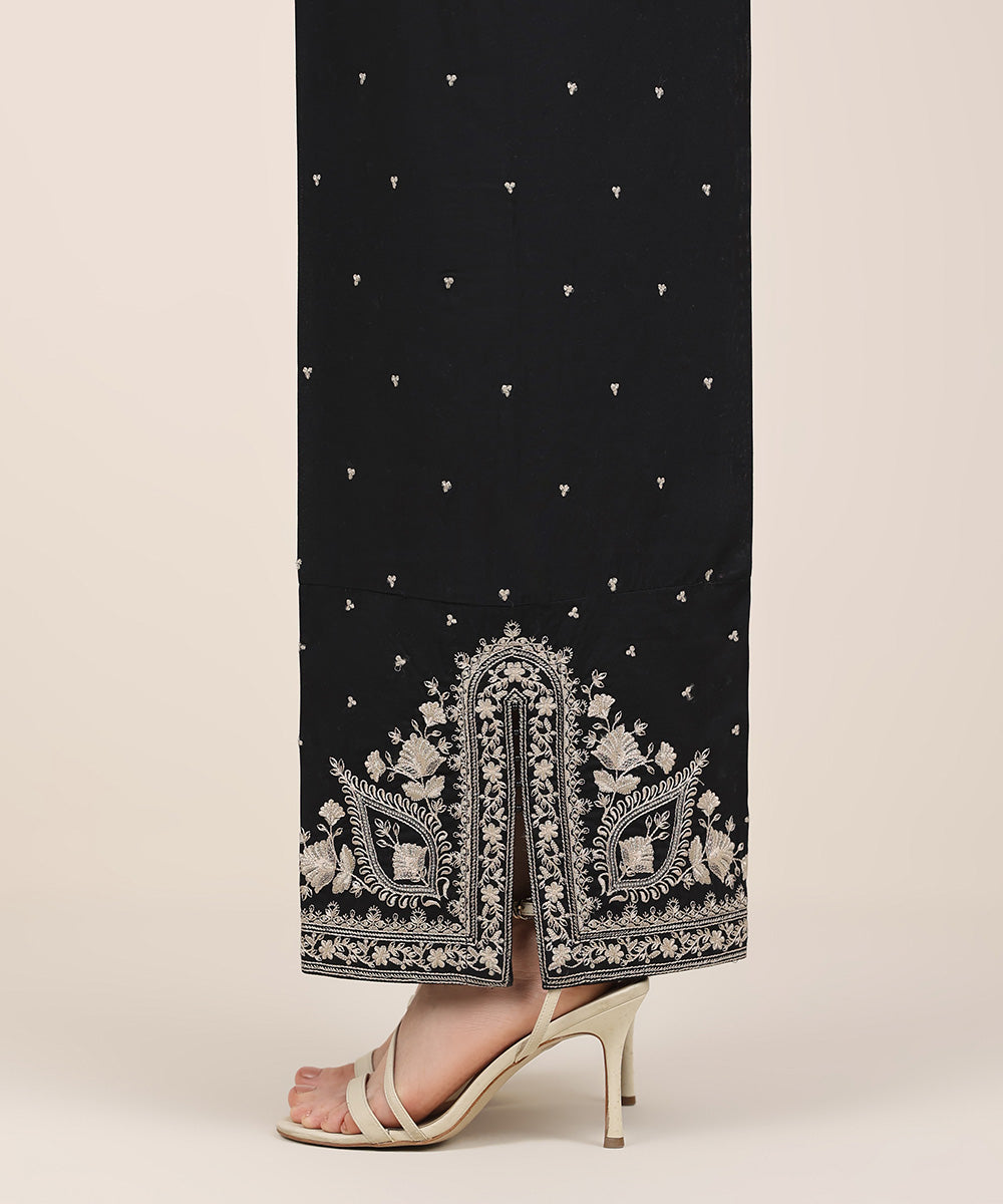 Women's RTW Cambric Black Embroidered Culottes