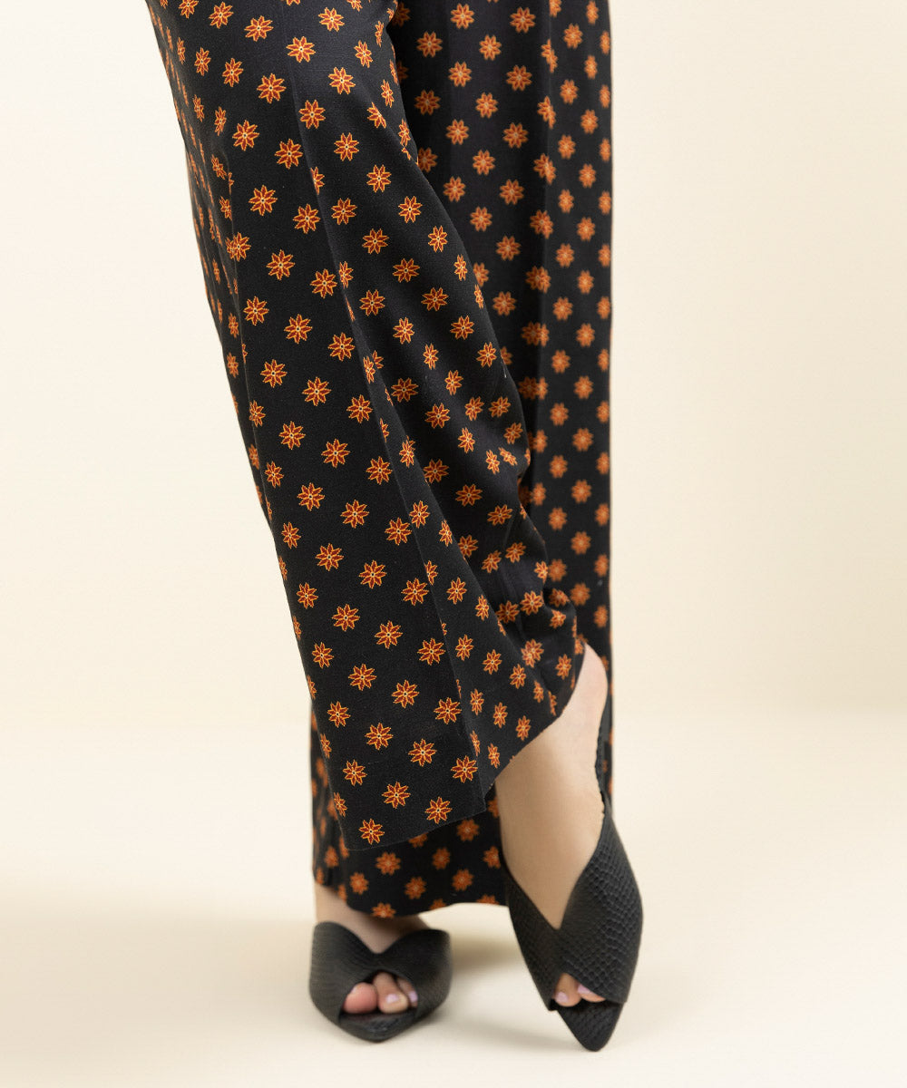 Women's Pret Dull Raw Silk Printed Black Straight Pants