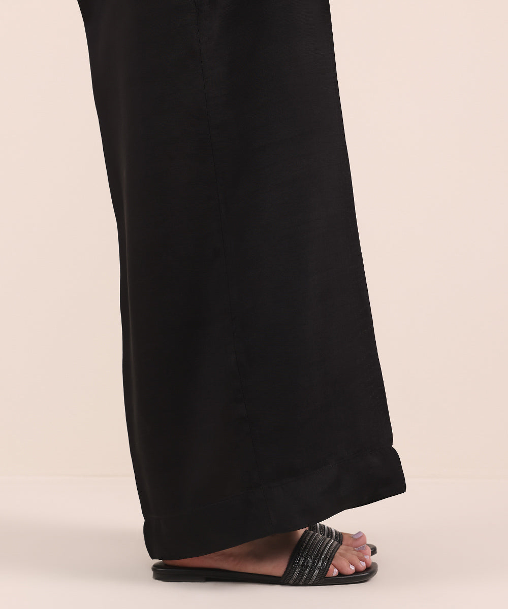 Women's Pret Viscose Raw Silk Black Dyed Culottes