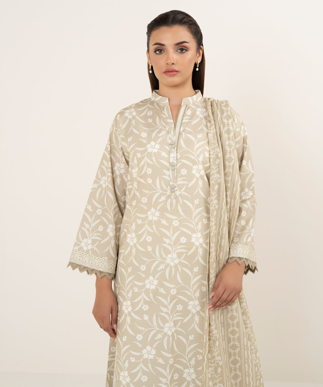 Women's Unstitched Lawn Printed Multi 2 Piece Suit