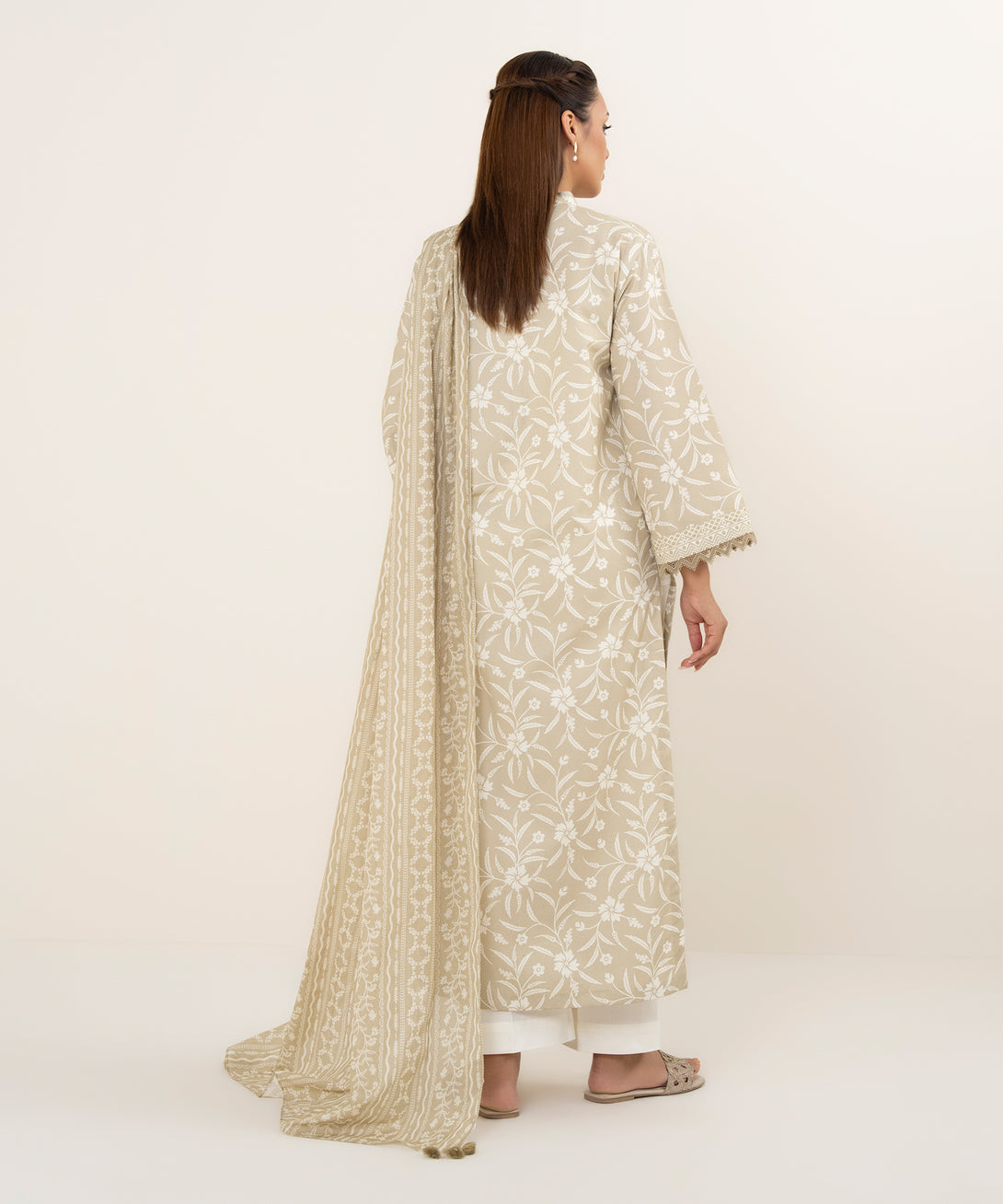 Women's Unstitched Lawn Printed Multi 2 Piece Suit