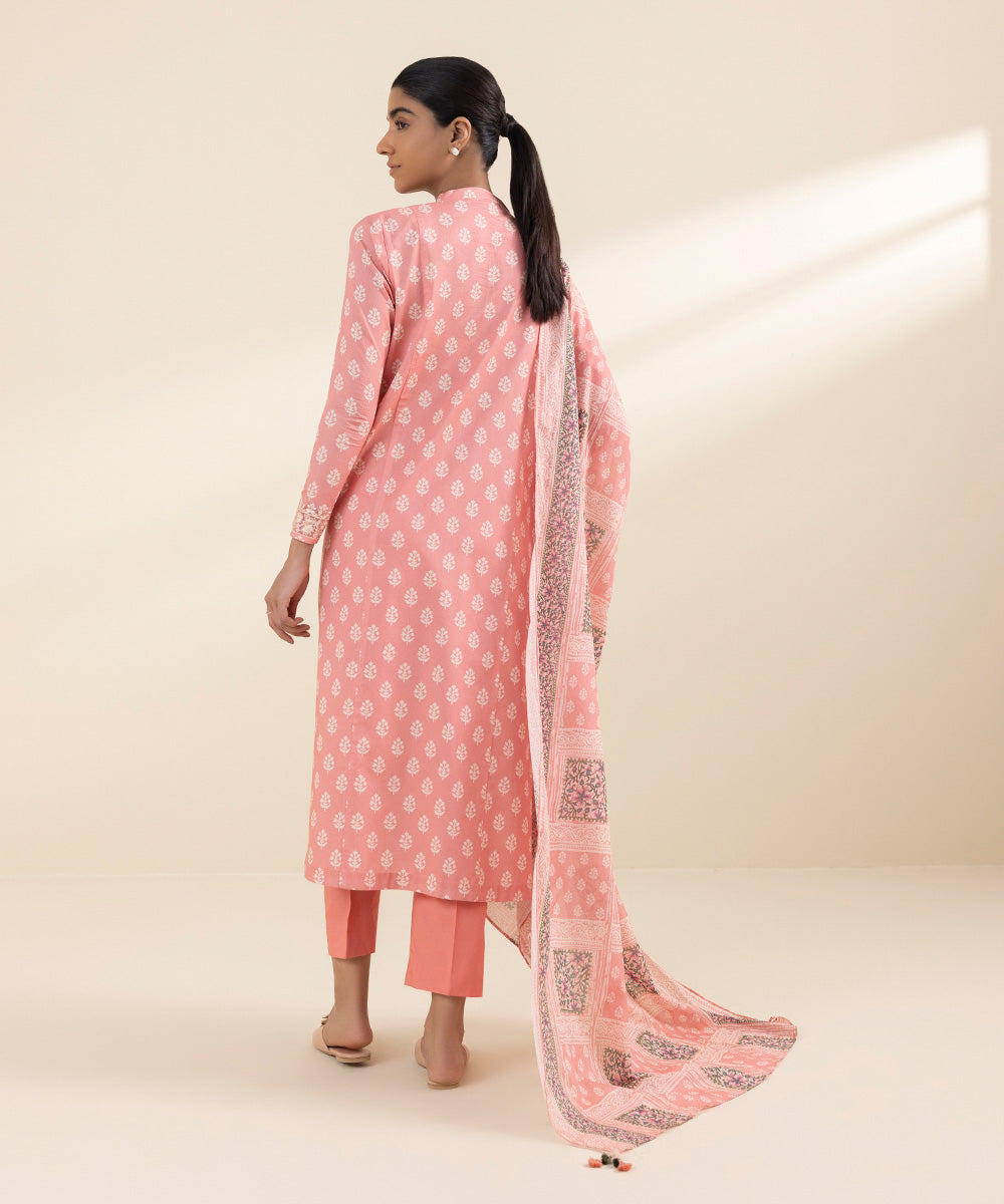 Women's Unstitched Lawn Pink Embroidered 2 Piece Suit