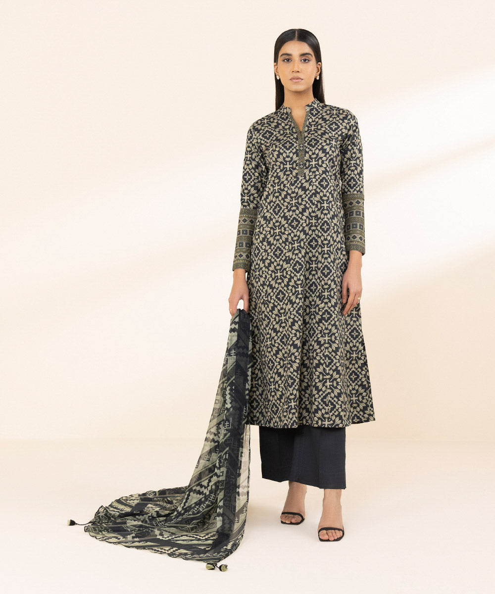 Unstitched Women's Printed Lawn Black Two Piece Suit 