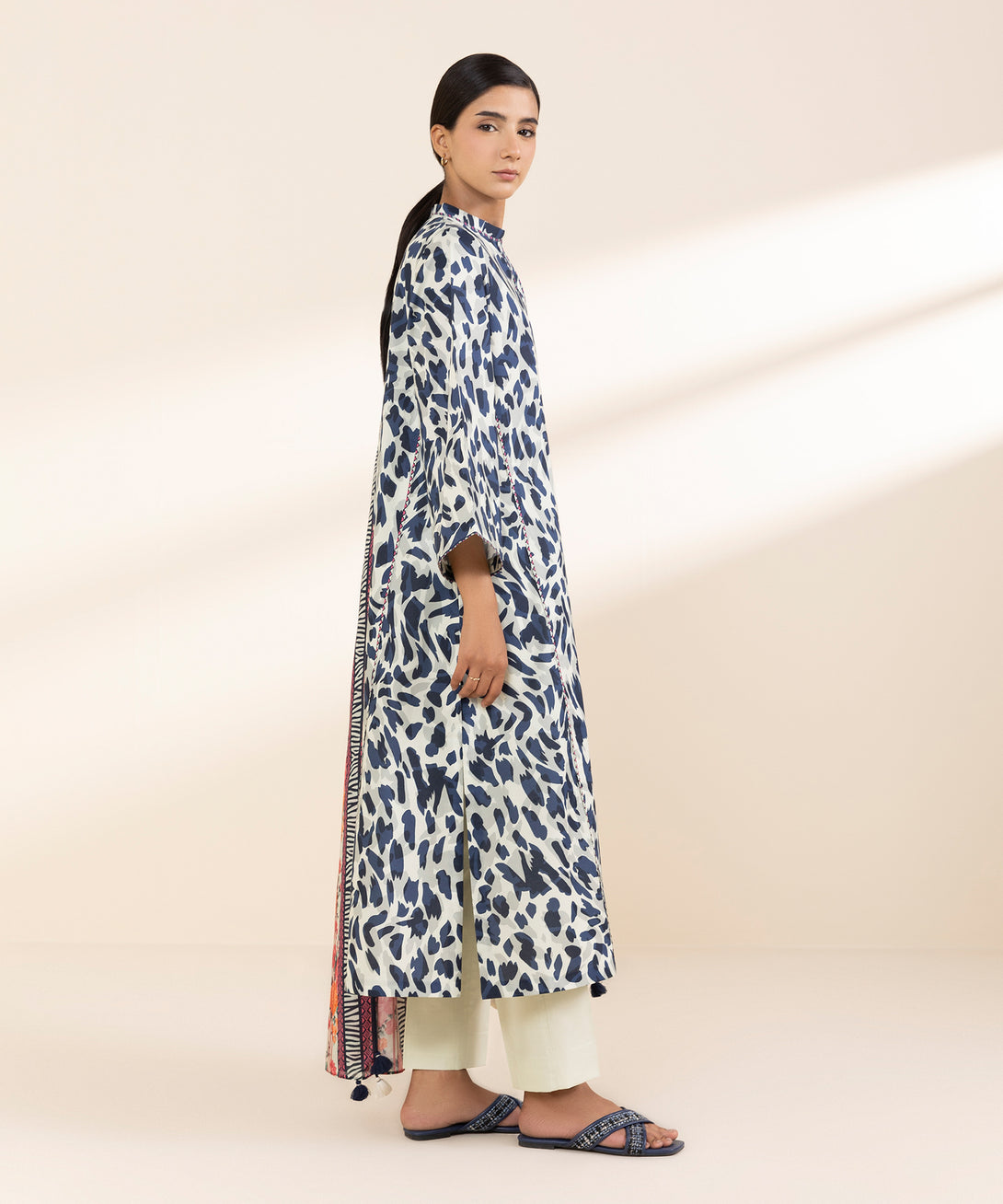 Women's Unstitched Lawn Printed Blue 2 Piece Suit