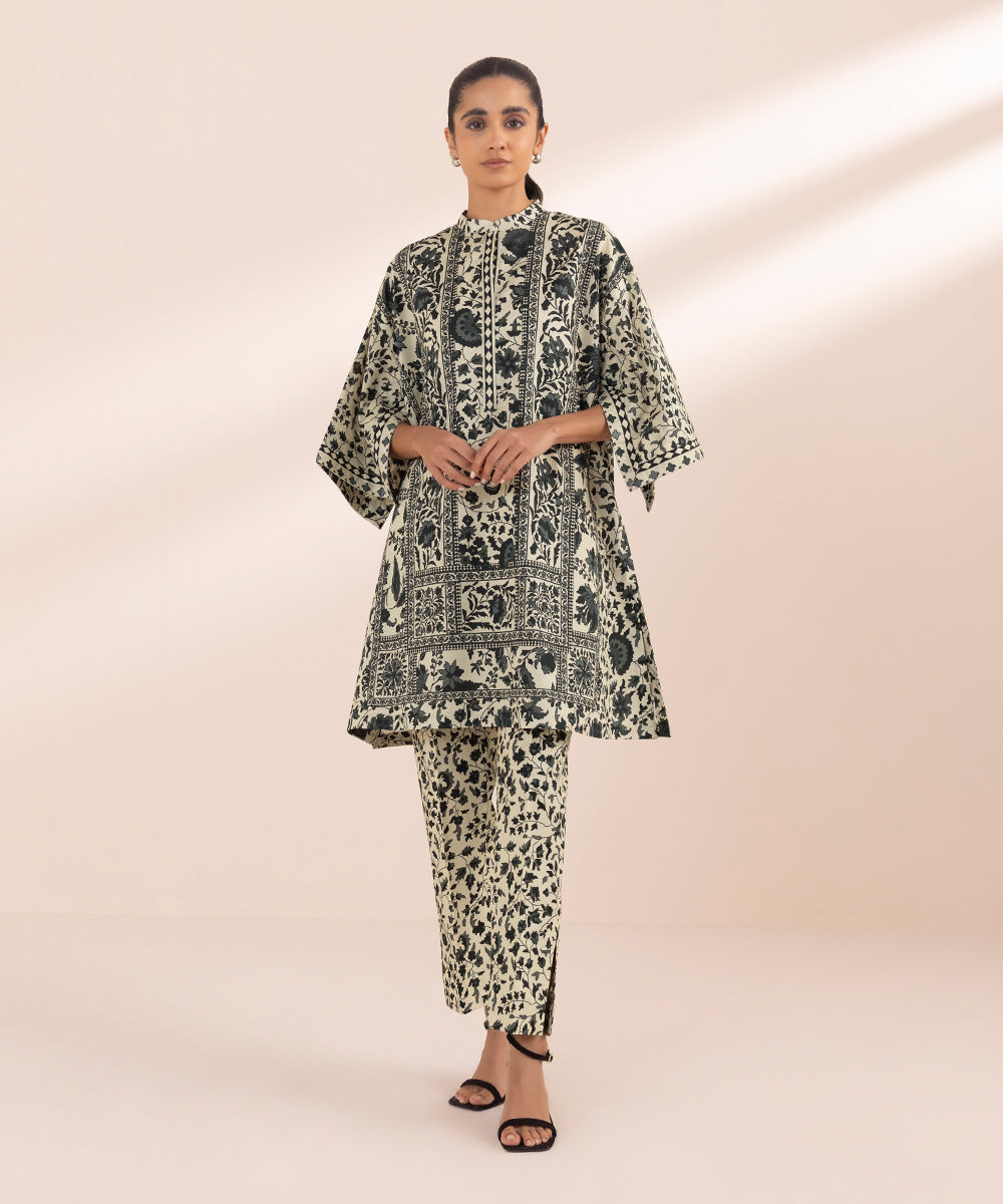 Women's Unstitched Lawn Black Printed 2 Piece Suit