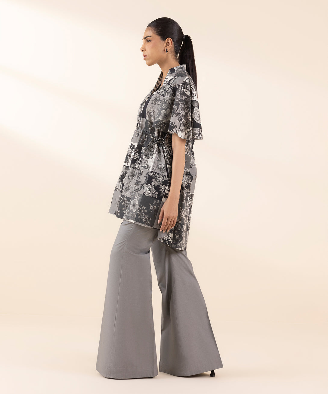 Women's Unstitched Lawn Printed Grey 2 Piece Suit