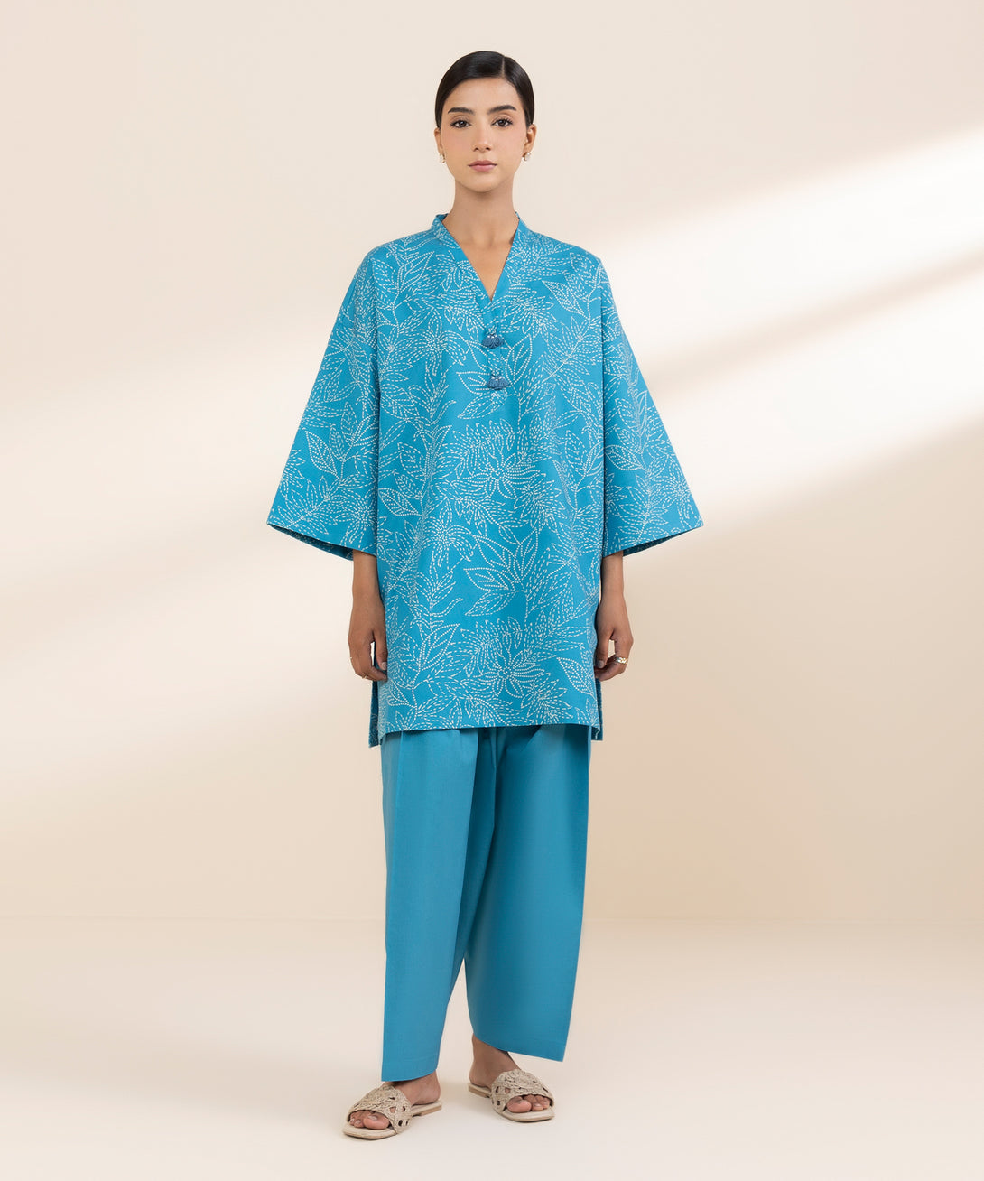 Women's Unstitched Lawn Printed Blue 2 Piece Suit