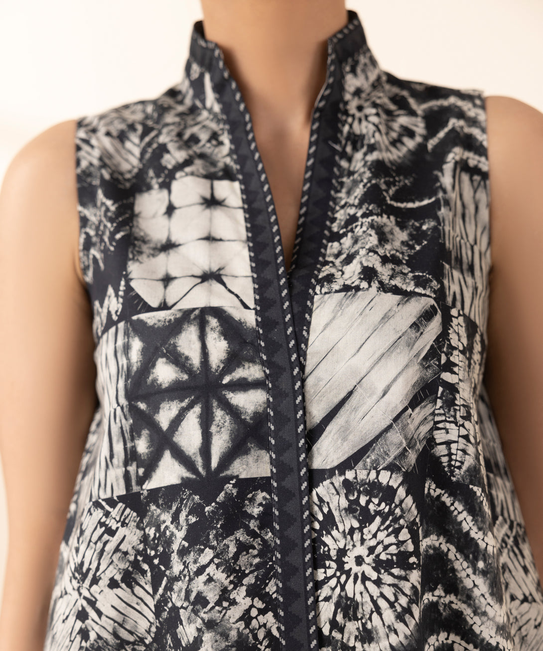Women's Unstitched Lawn Printed Black 3 Piece Suit