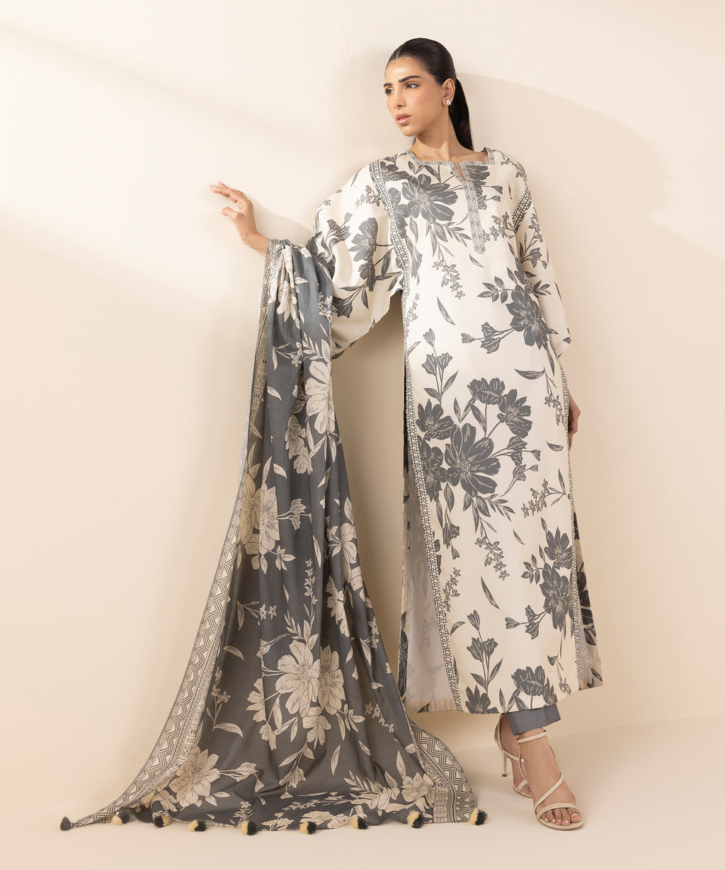 Women's Unstitched Lawn Printed Grey 3 Piece Suit