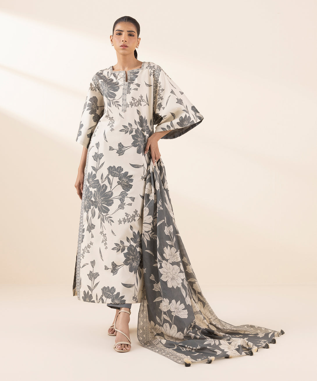 Women's Unstitched Lawn Printed Grey 3 Piece Suit