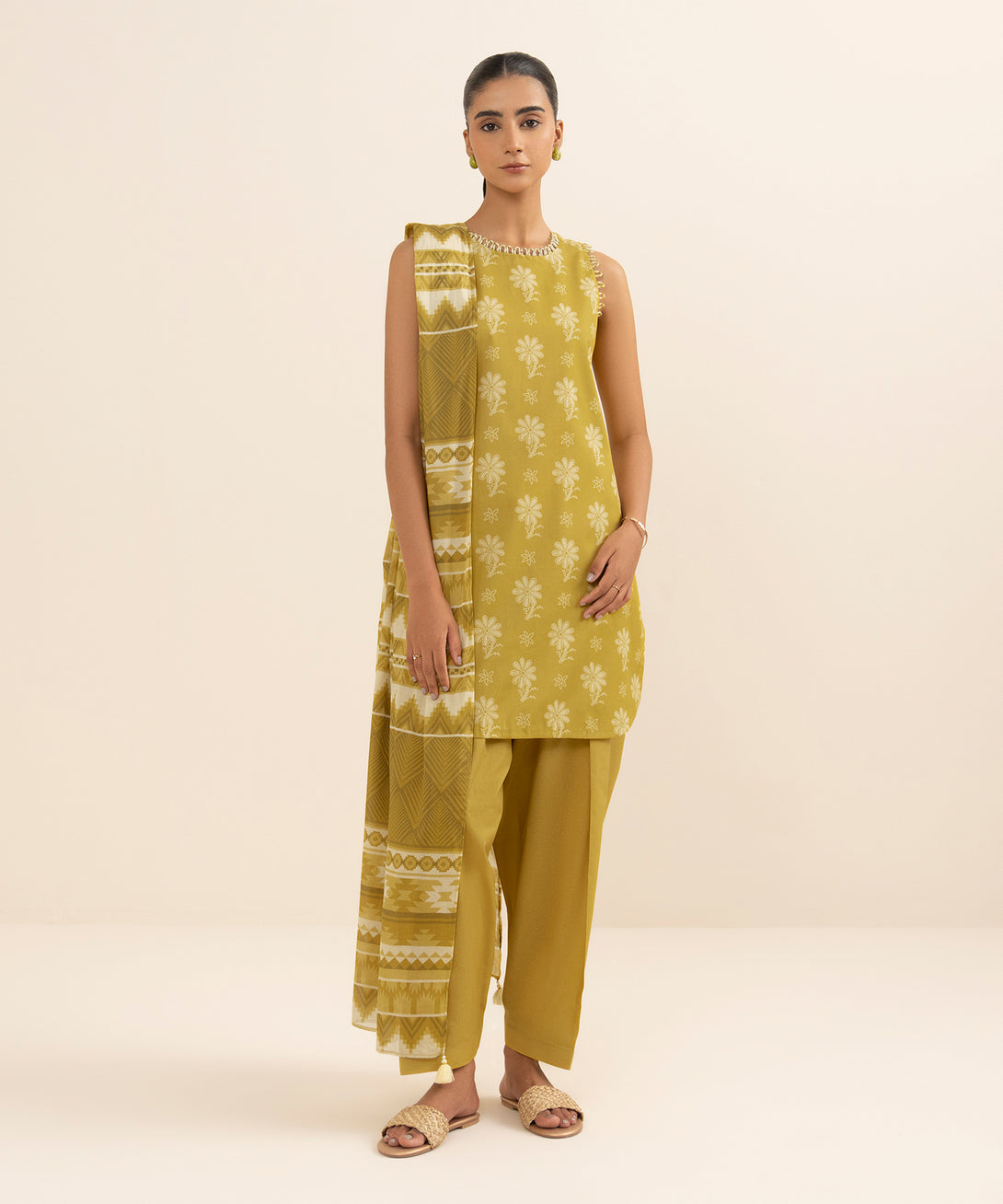 Women's Unstitched Lawn Printed Yellow 3 Piece Suit