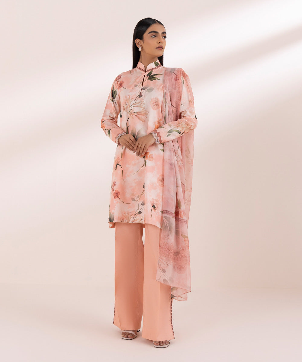 Women's Unstitched Lawn Pink Printed 3 Piece Suit