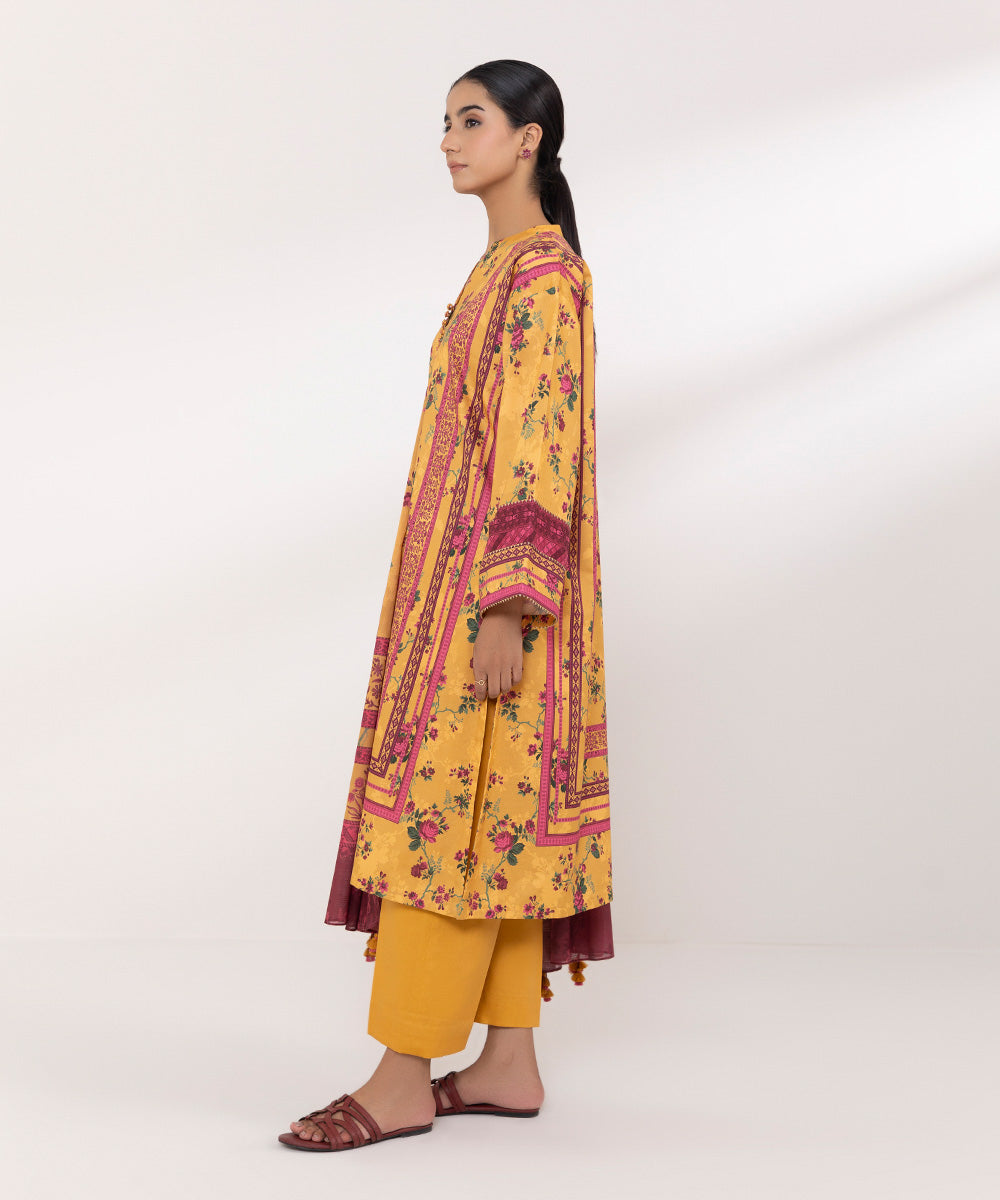 Women's Lawn Printed Yellow Unstitched 3 Piece Suit