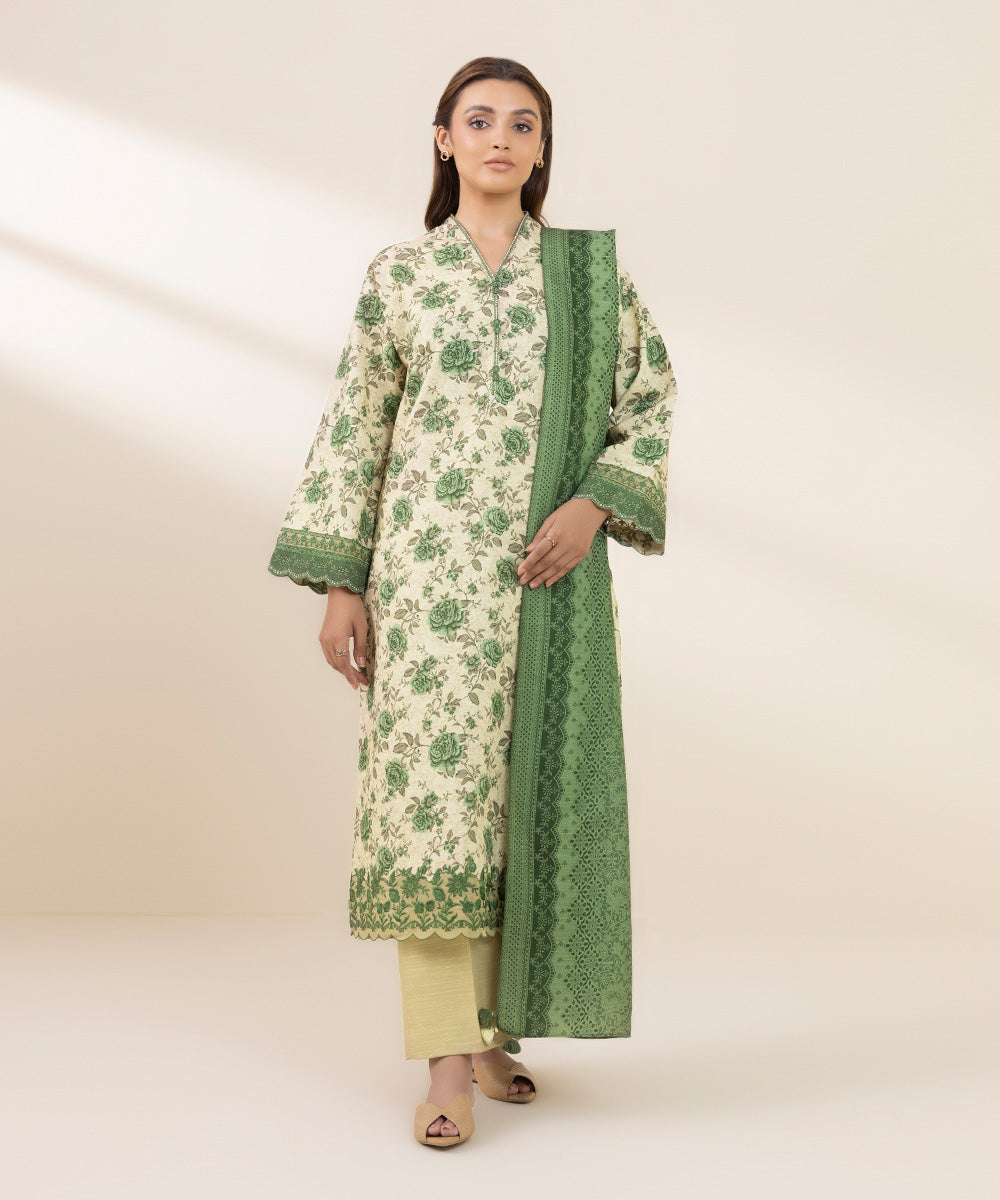 Women's Unstitched Khaddar Embroidered Green 3 Piece Suit