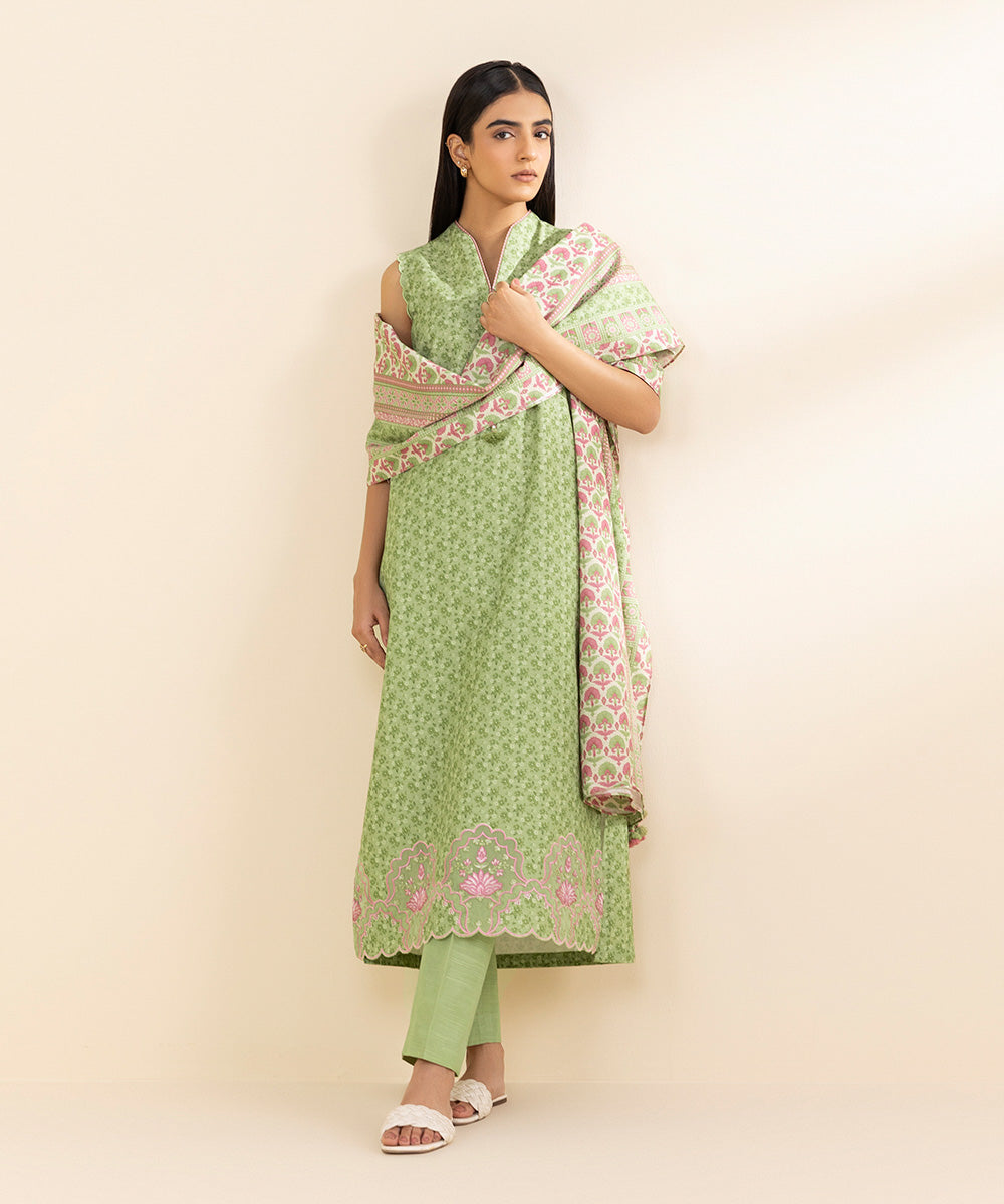 Women's Unstitched Khaddar Embroidered Green 3 Piece Suit