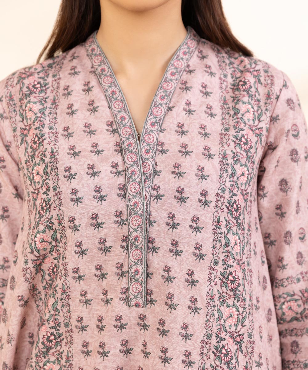 Women's Unstitched Khaddar Printed Pink 3 Piece Suit