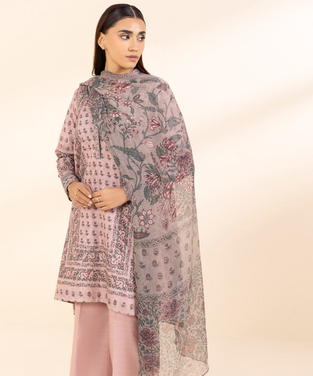 Women's Unstitched Khaddar Printed Pink 3 Piece Suit