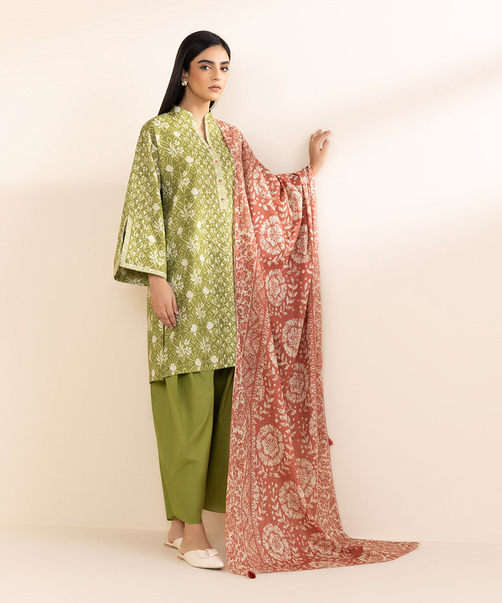 Women's Unstitched Lawn Printed Green 3 Piece Suit