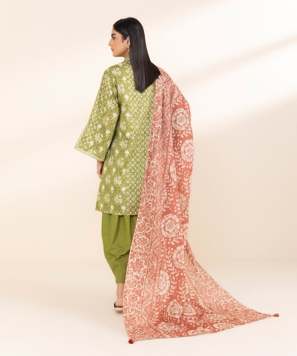 Women's Unstitched Lawn Printed Green 3 Piece Suit