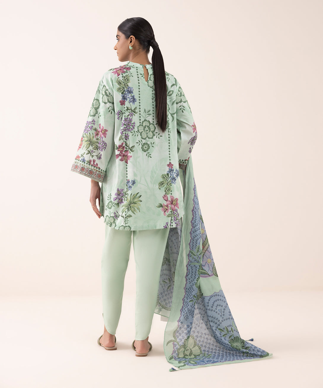 Women's Unstitched Lawn Printed Green 3 Piece Suit