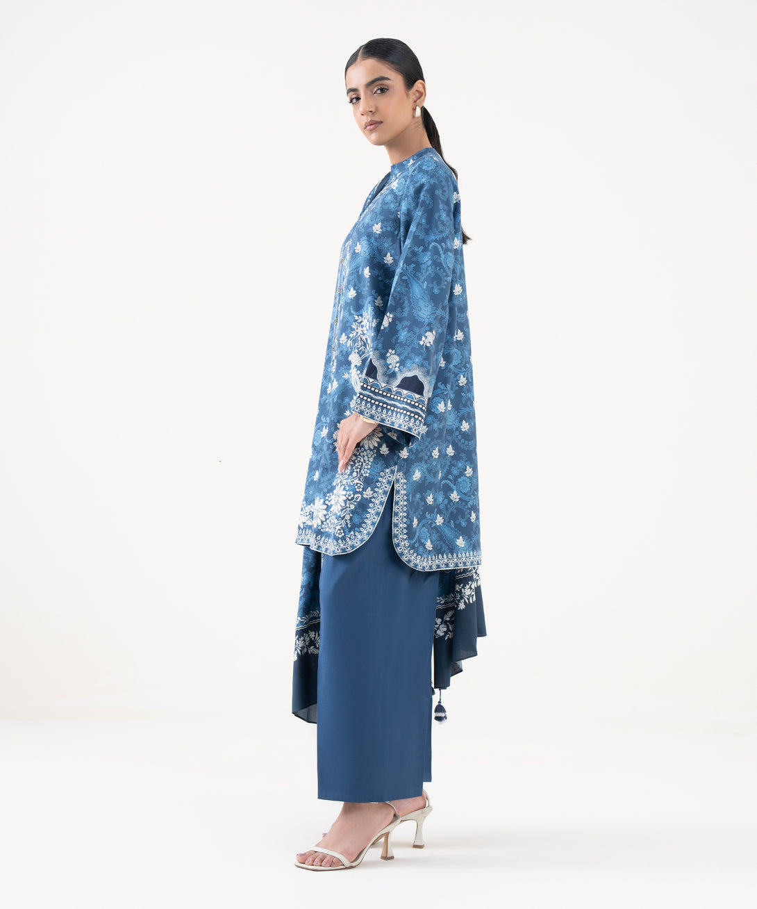 Women's Unstitched Linen Printed Blue 3 Piece Suit