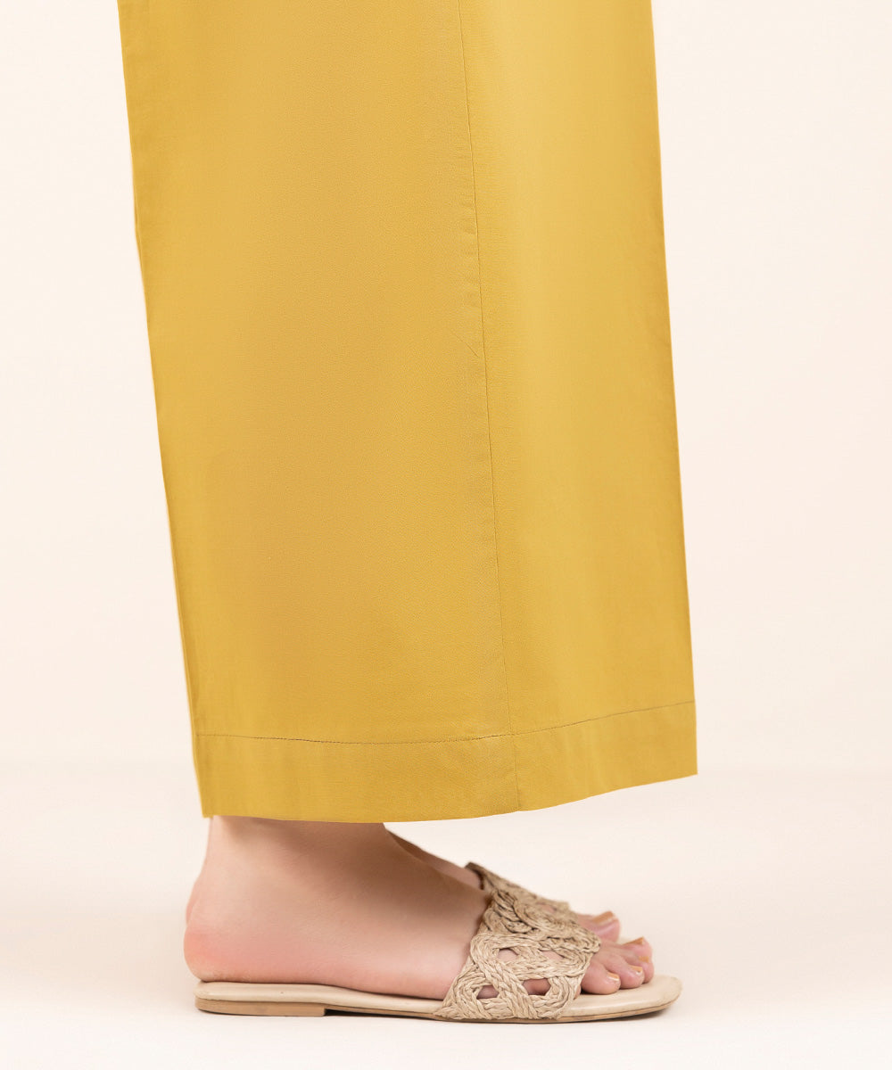 Women's Pret Cambric Mustard Solid Culottes