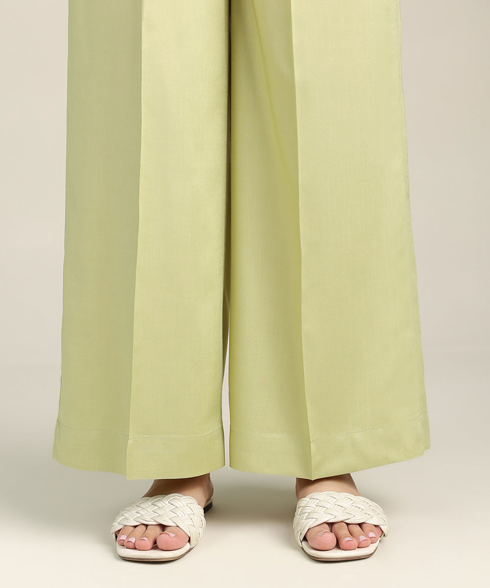 Women's Pret Linen Green Solid Culottes