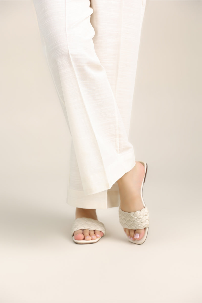 Women's Pret Khaddar Off White Solid Culottes