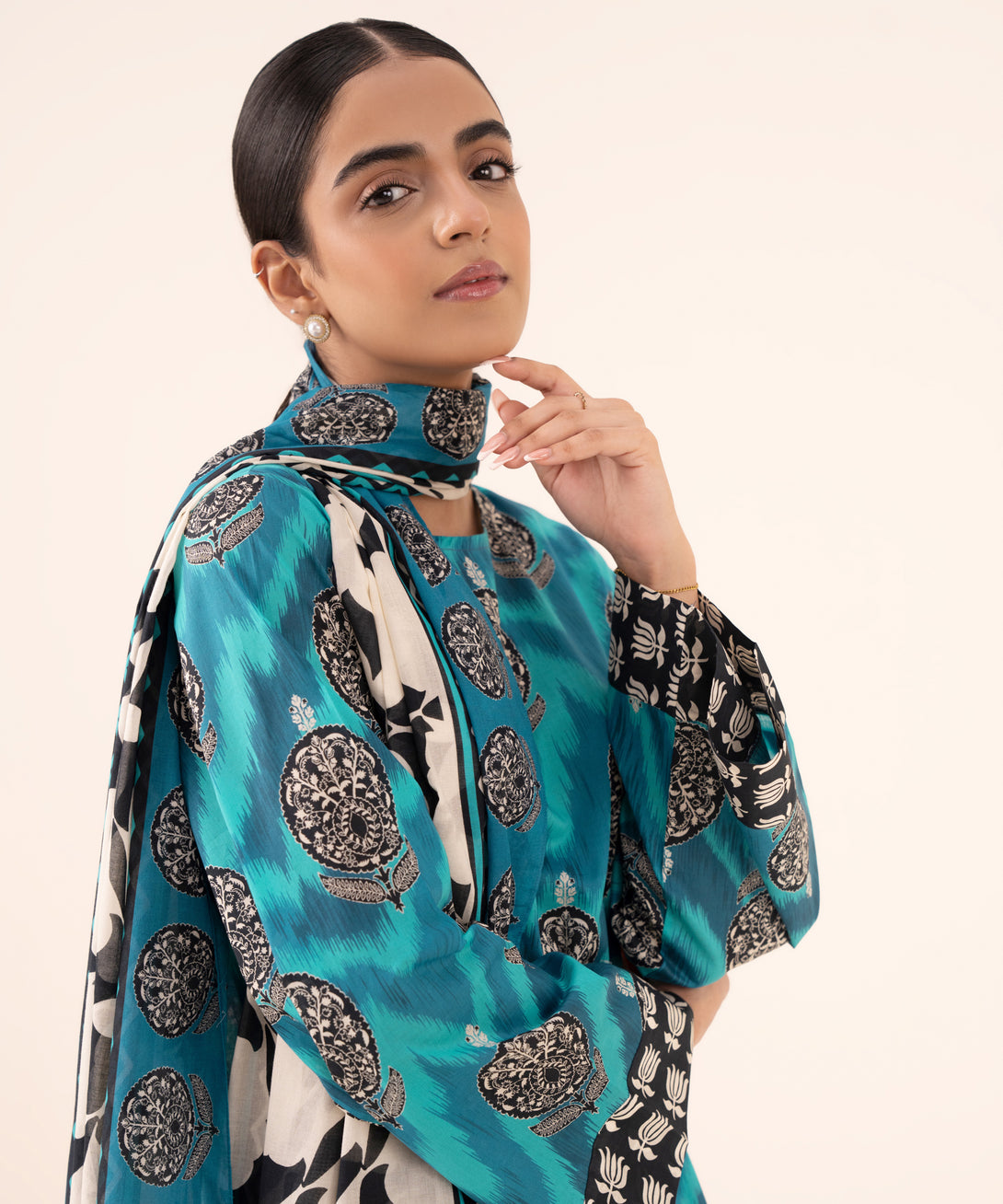 Women's Unstitched Cotton Printed Blue Three Piece Suit