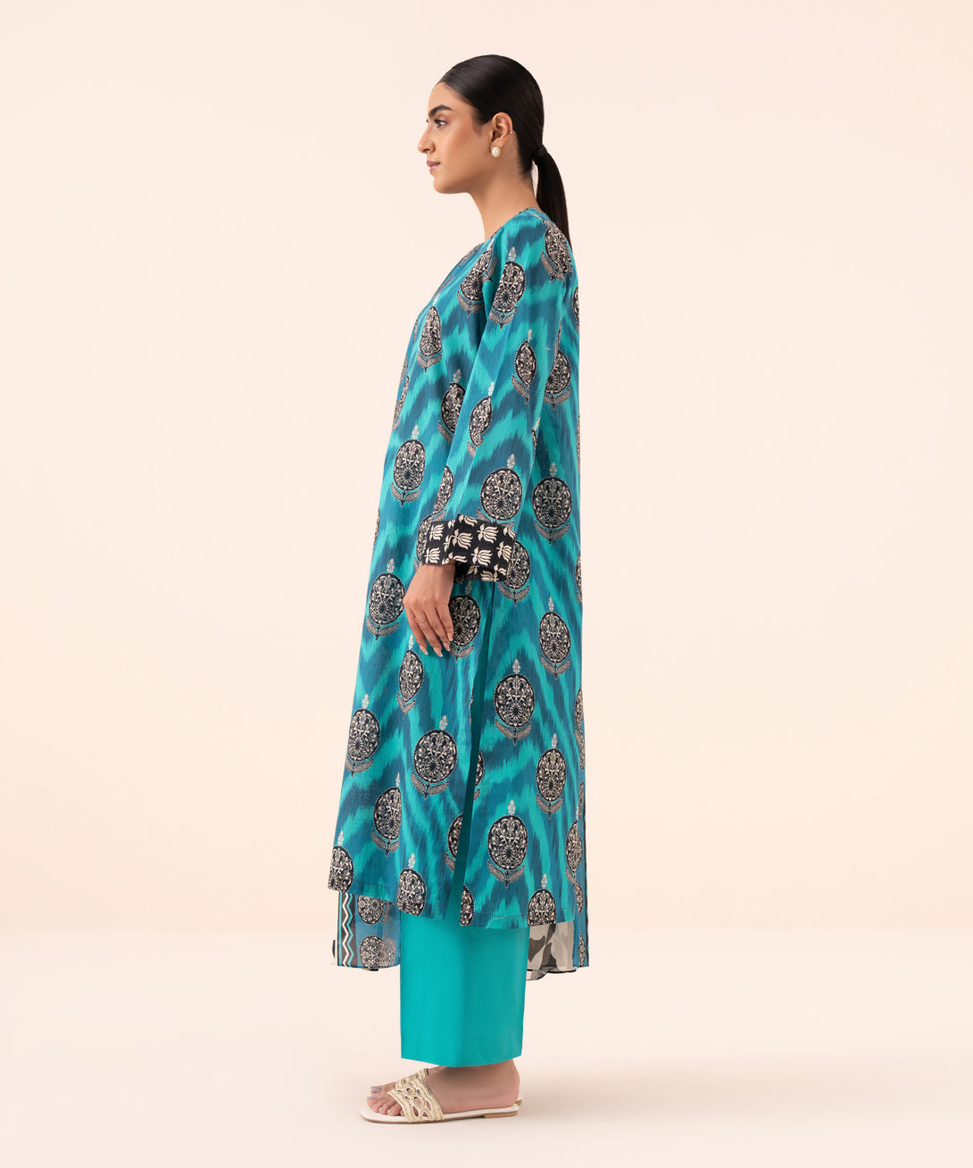 Women's Unstitched Cotton Printed Blue Three Piece Suit