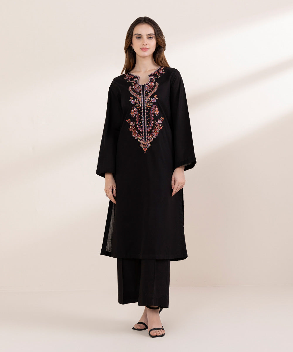 Women's RTW Cross Hatch Black Embroidered A-Line Shirt