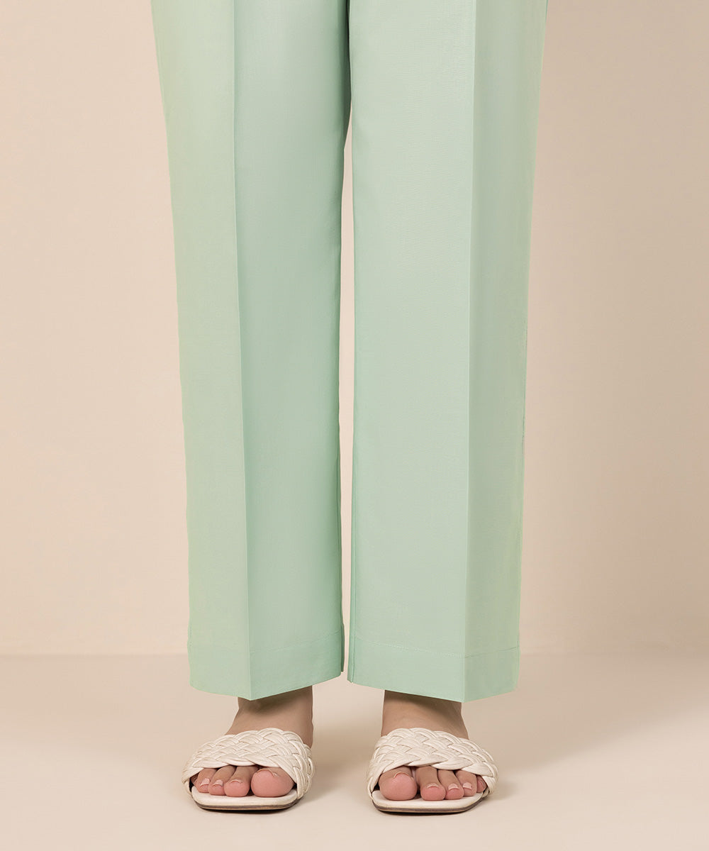 Women's Pret Cambric Green Solid Straight Pants