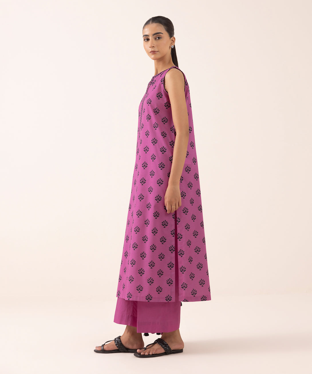 Women's Unstitched Lawn Printed Pink 3 Piece Suit