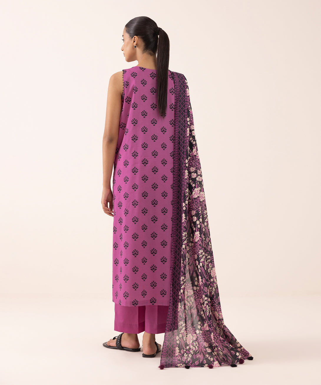 Women's Unstitched Lawn Printed Pink 3 Piece Suit
