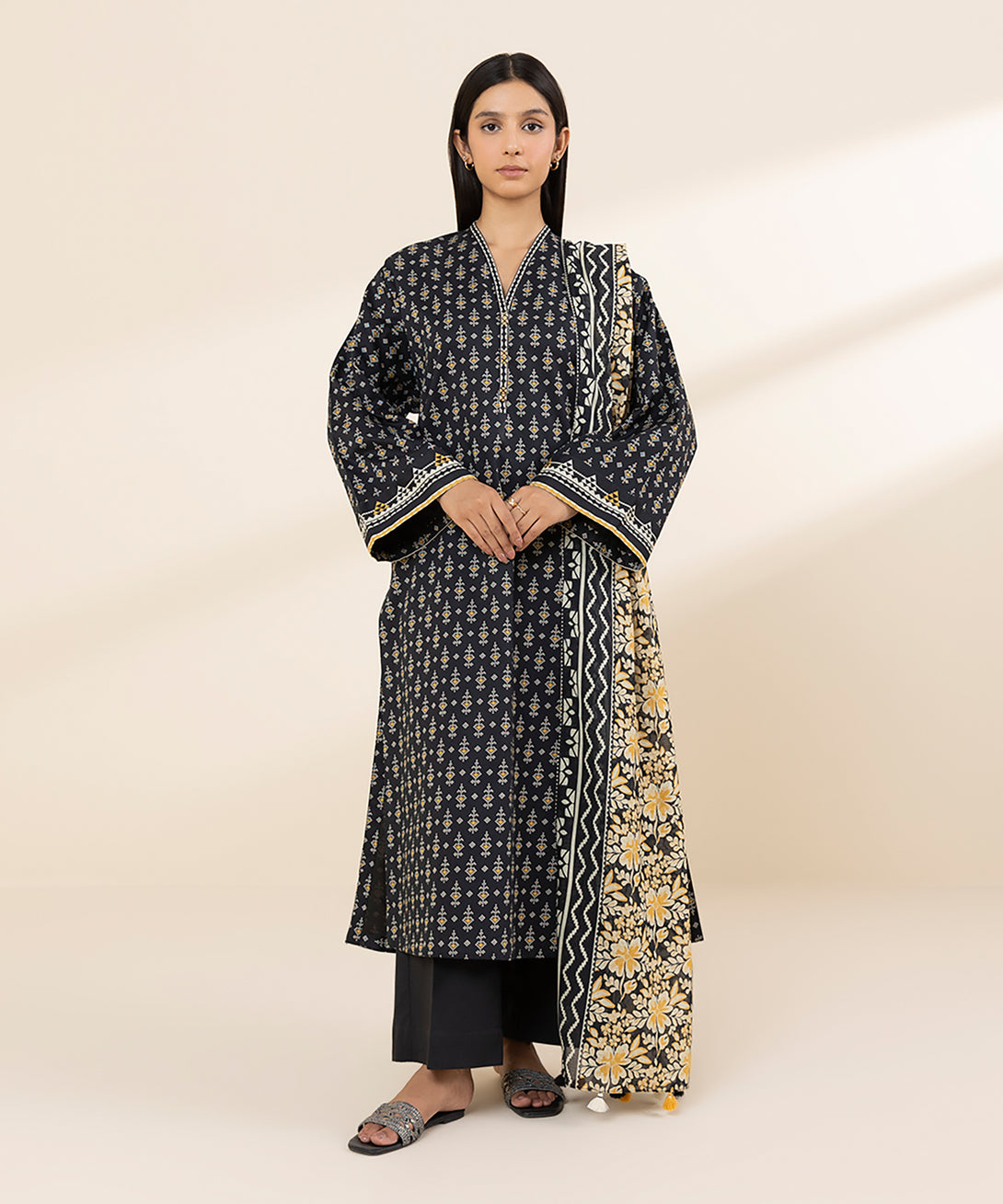 Women's Unstitched Lawn Printed Black 3 Piece Suit