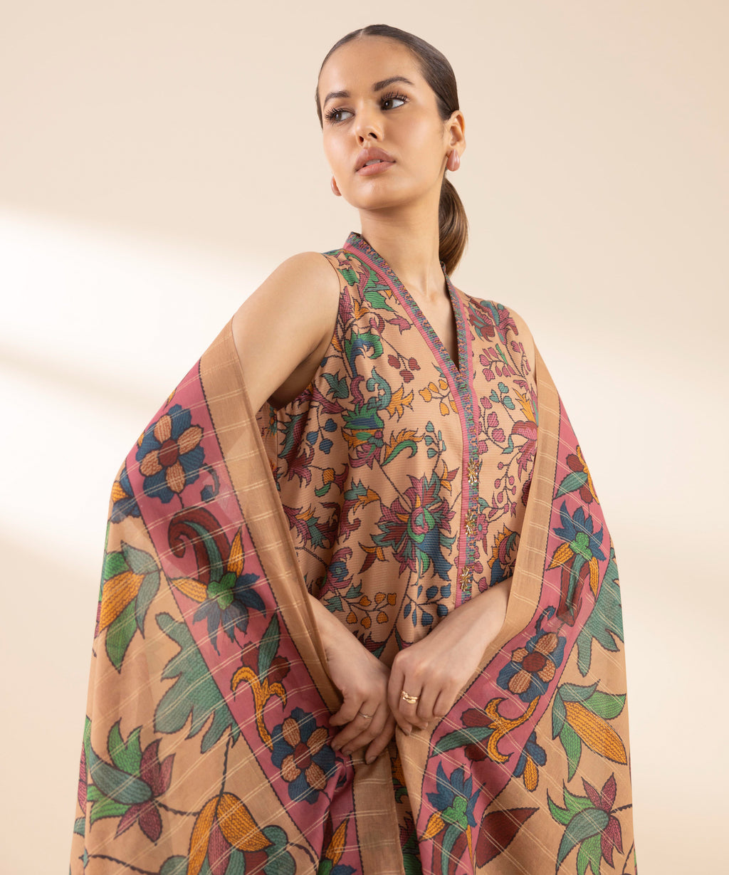 Women's Unstitched Zari Lawn Printed Multi 3 Piece Suit